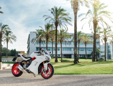 Απόκτηση Ducati με διπλό όφελος